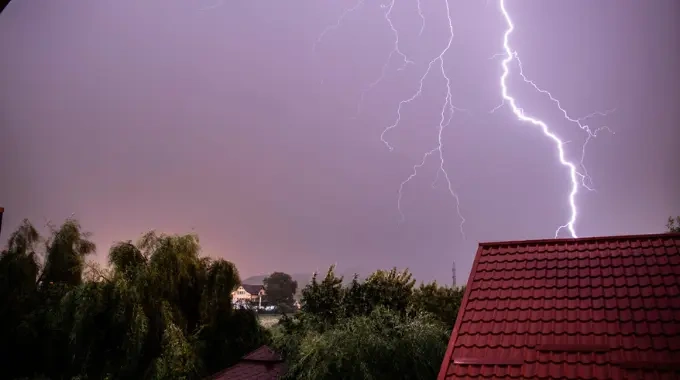 Biežākie zibens bojājumi privātīpašumam